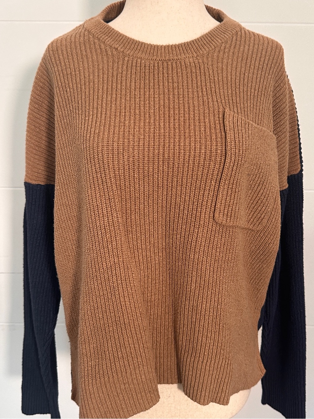 Free People Crewneck Sweater Camel and Navy XL